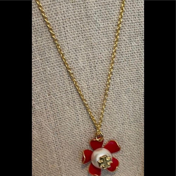 Tory Burch Gold And Samba Red Pearl Flower Necklace - Picture 5 of 7